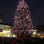 Covent_Garden_Christmas_tree_2011